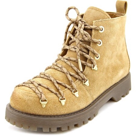 Sam Edelman Shoes - Sam Edelman combat book/hiking boot/winter boot